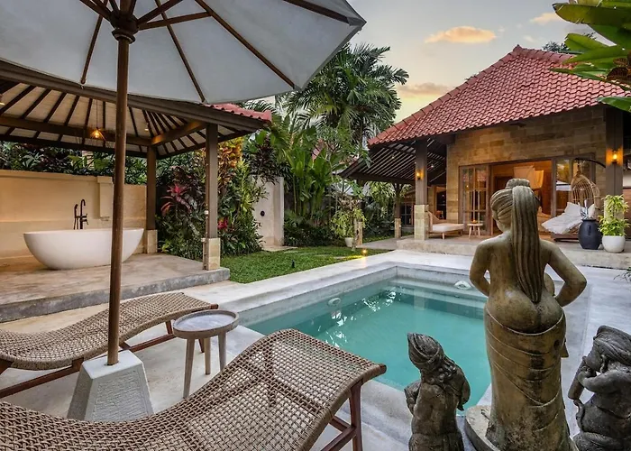 Nyaman With Garden Bath Apartamento Ubud